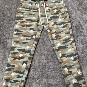 Lucky Brand Green and Brown Camouflage Joggers